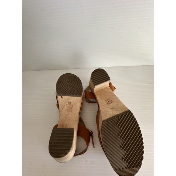 LOFT Tan Beige Leather Wood Heel Platform Ankle Strap Clogs 8 M - Picture 7 of 8